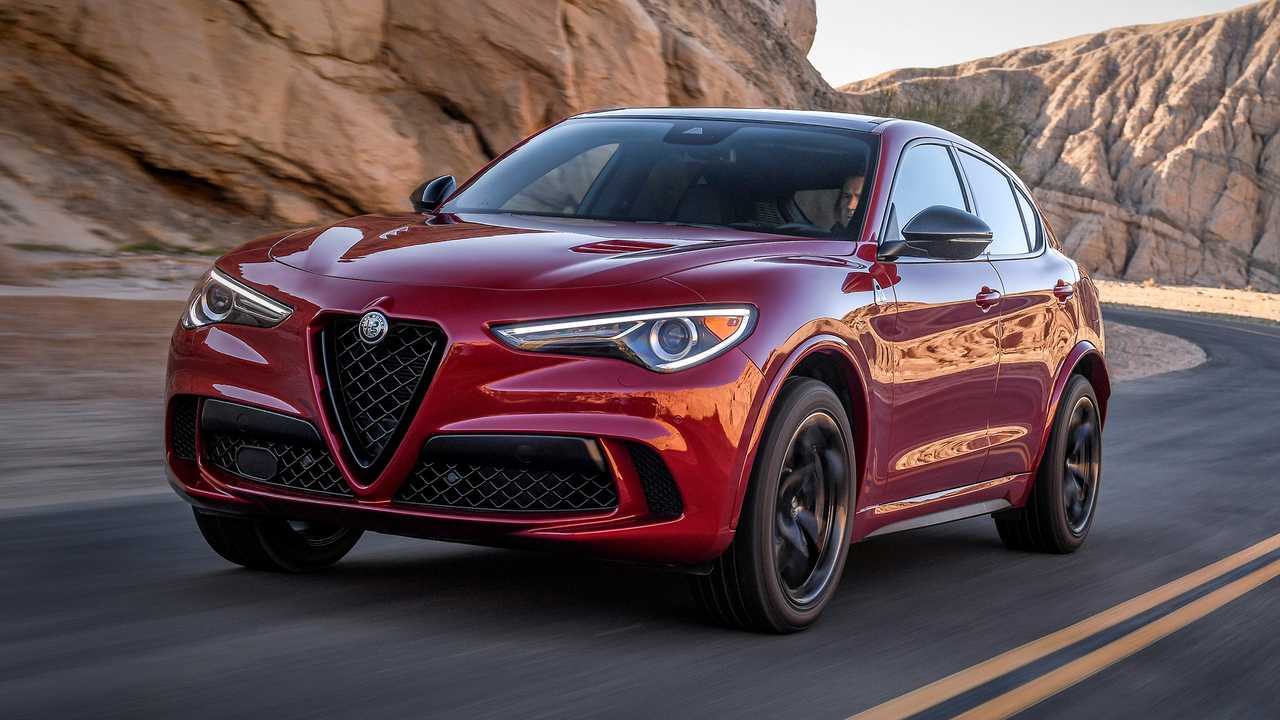 Alfa romeo stelvio 2023