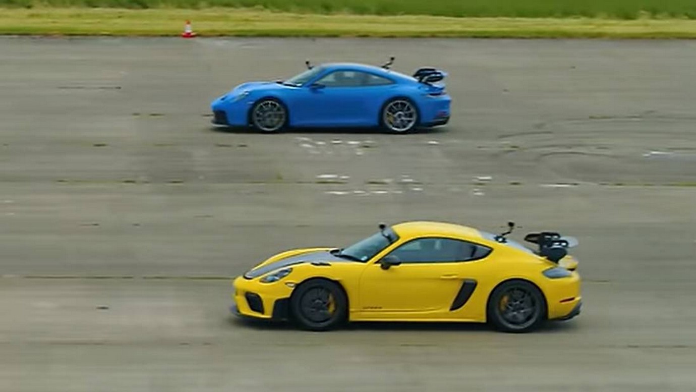 Porsche Cayman Gt Rs Vs Gt Chi Vince La Drag Race Notizieauto It